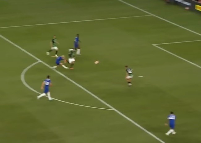 Dứt điểm thần sầu và chạy 'xé gió', Mudryk tuyên chiến với Mbappe - Bóng Đá