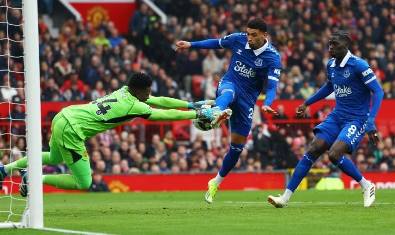 TRỰC TIẾP Man United 1-0 Everton (H1): Bruno ghi bàn - Bóng Đá