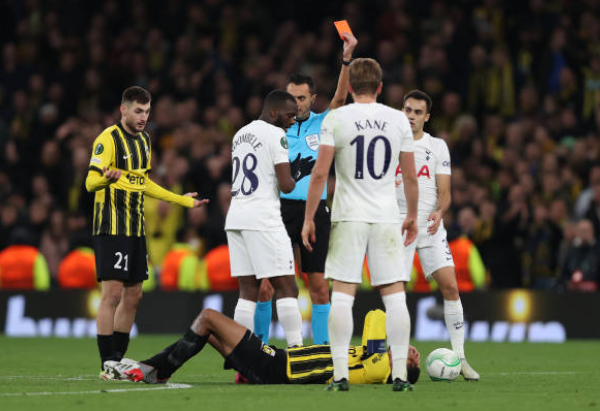 Conte ấn tượng điều gì ở các cầu thủ Tottenham ở trận đấu đầu tiên? - Bóng Đá