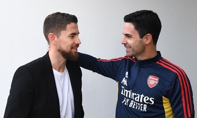 Top 10 CLB chi đậm ở chợ đông 2023: Chelsea số 1, EPL áp đảo - Bóng Đá