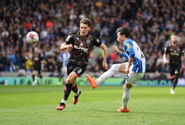 Khoảnh khắc giữa Ronaldo và Bruno gây bão - Bóng Đá