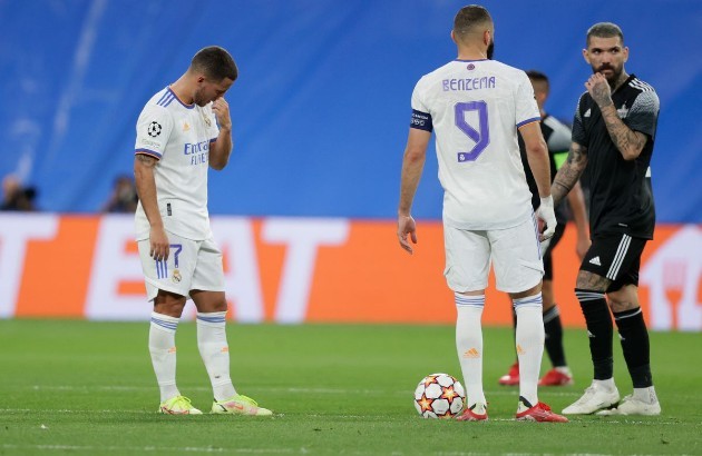 Ancelotti: Real Madrid didn't lose by putting Camavinga at left-back - Bóng Đá