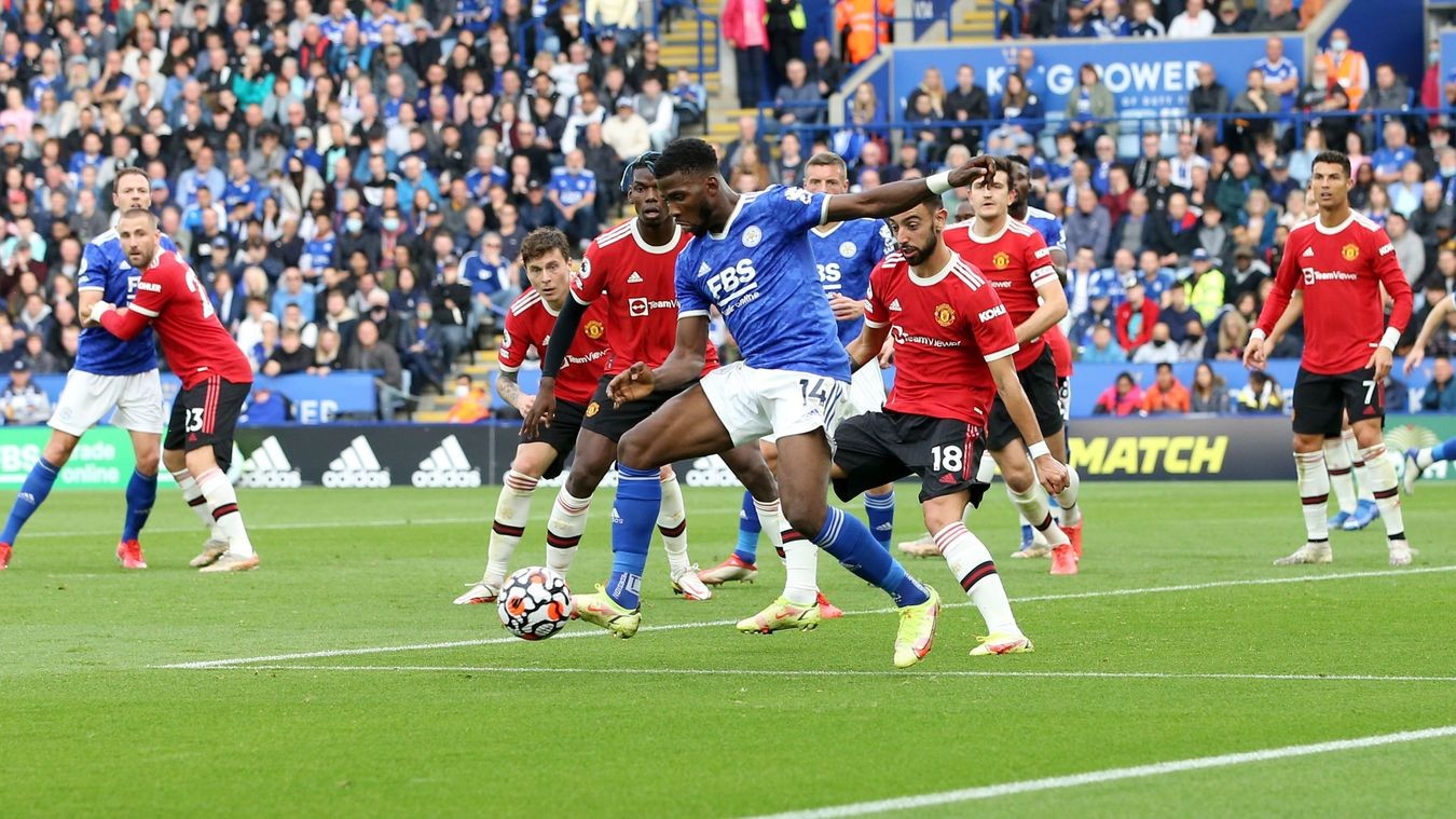 Maguire trở thành trò hề, 4 lần tự đào mồ chôn Man Utd - Bóng Đá