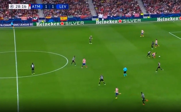 Nghẹt thở quả penalty 90+9, Atletico nối gót Barca chia tay C1 - Bóng Đá