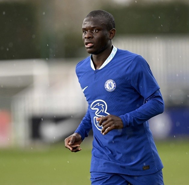 Hình ảnh về Kante khiến CĐV Chelsea phấn khích - Bóng Đá