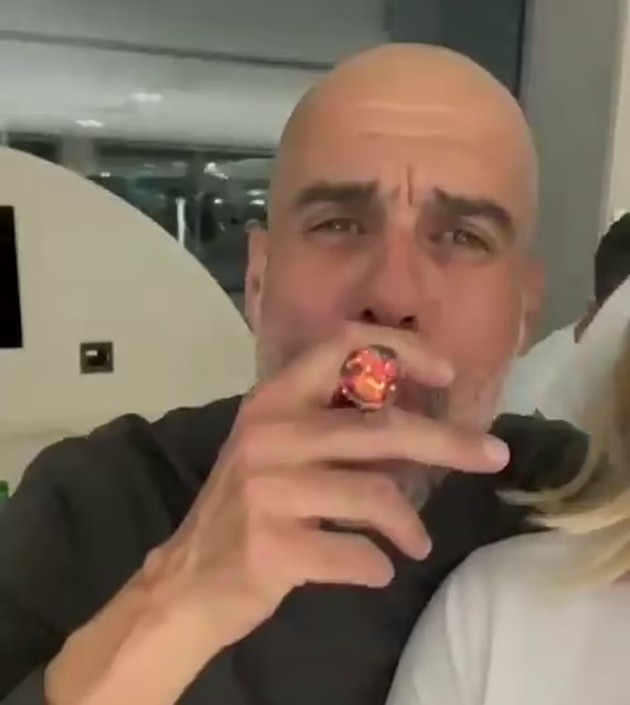 Alan Shearer’s glam daughter Hollie flashes bra in see-through lace top - Bóng Đá