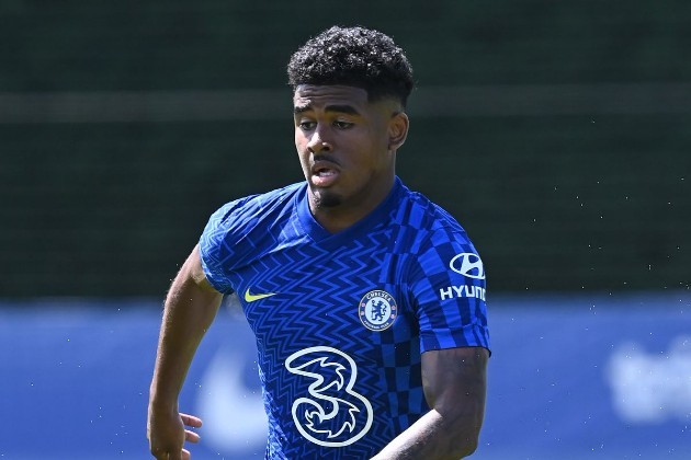 TRANSFER: Coventry City sign Ian Maatsen on loan! - Bóng Đá