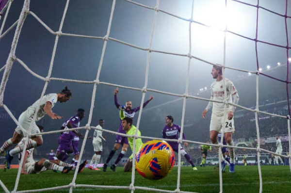 Ibrahimovic đạt cột mốc lịch sử trong ngày AC Milan thua sát nút Fiorentina - Bóng Đá