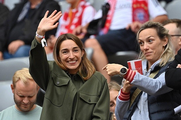 Julian Nagelsmann's girlfriend 'did not go down well' with Bayern Munich dressing room - Bóng Đá