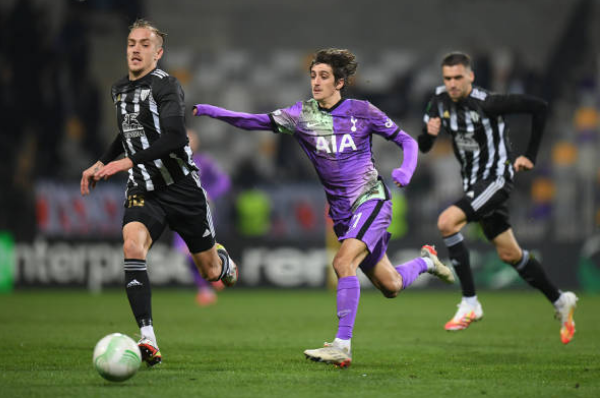 Spurs ngã ngựa trước đội nhược tiểu, Conte thừa nhận 1 sự thật - Bóng Đá