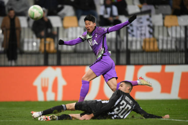 Spurs ngã ngựa trước đội nhược tiểu, Conte thừa nhận 1 sự thật - Bóng Đá