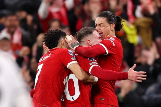 ảnh review trận Liverpool - Bóng Đá