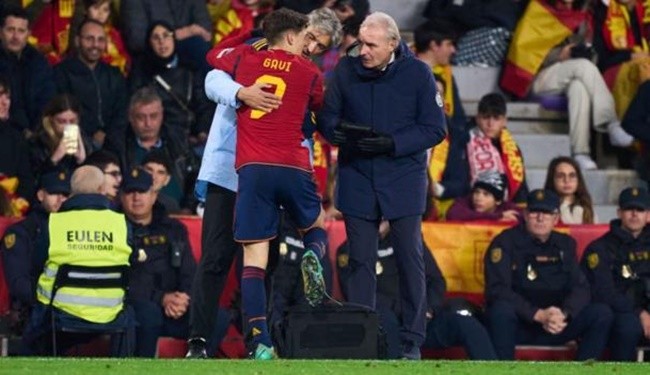 Toàn cảnh chấn thương của Gavi - Bóng Đá