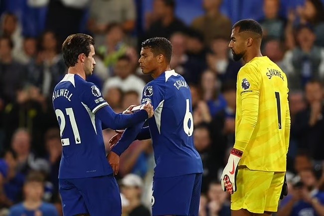 Thiago Silva appears to snub Chelsea captaincy - Bóng Đá