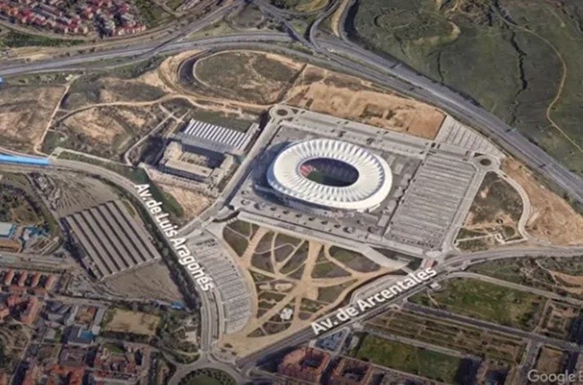 Inside Champions League giants’ stunning new ‘sports city’ complete with mini-stadium, artificial beach & climbing wall - Bóng Đá