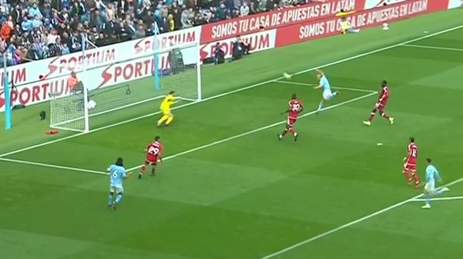 Erling Haaland miss vs Nottingham 78' - Bóng Đá