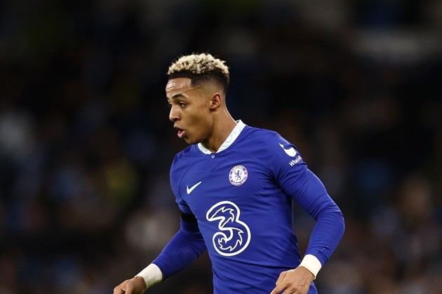 Chelsea đã có sẵn người thay thế Raheem Sterling - Bóng Đá