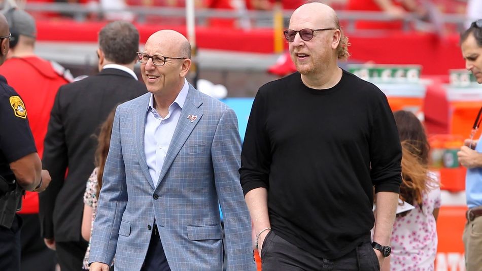 Glazers won't move from £6billion asking price - Bóng Đá