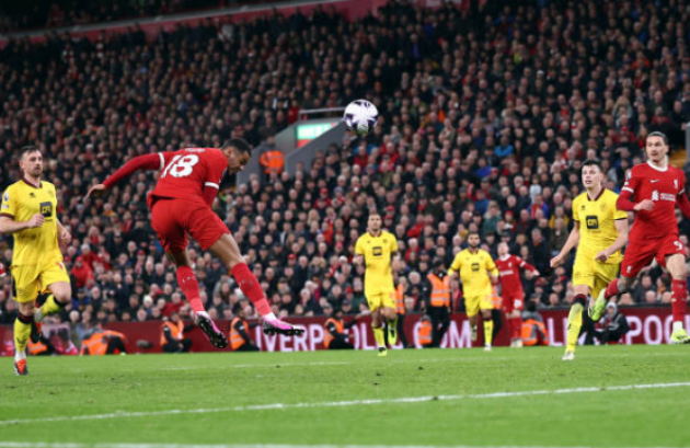 ảnh review trận Liverpool - Bóng Đá