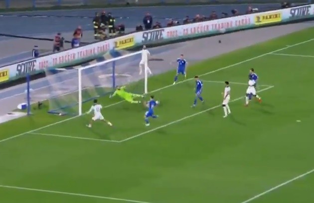 Grealish missed chance - Bóng Đá