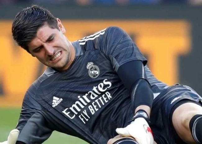 Mùa hè tan nát của Real - Bóng Đá