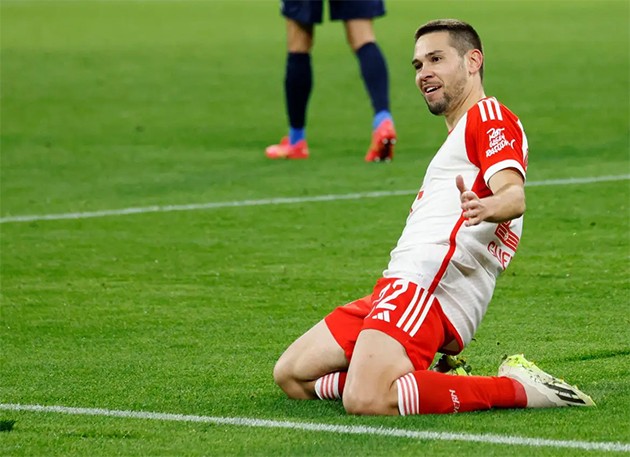 RAPHAËL GUERREIRO MAY MISS OUT ON WEDNESDAY’S CLASH WITH COPENHAGEN - Bóng Đá
