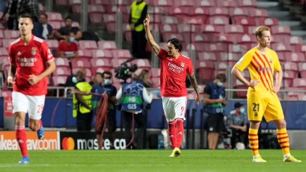 Sáu sai lầm chết người của Ronald Koeman ở Barcelona - Bóng Đá
