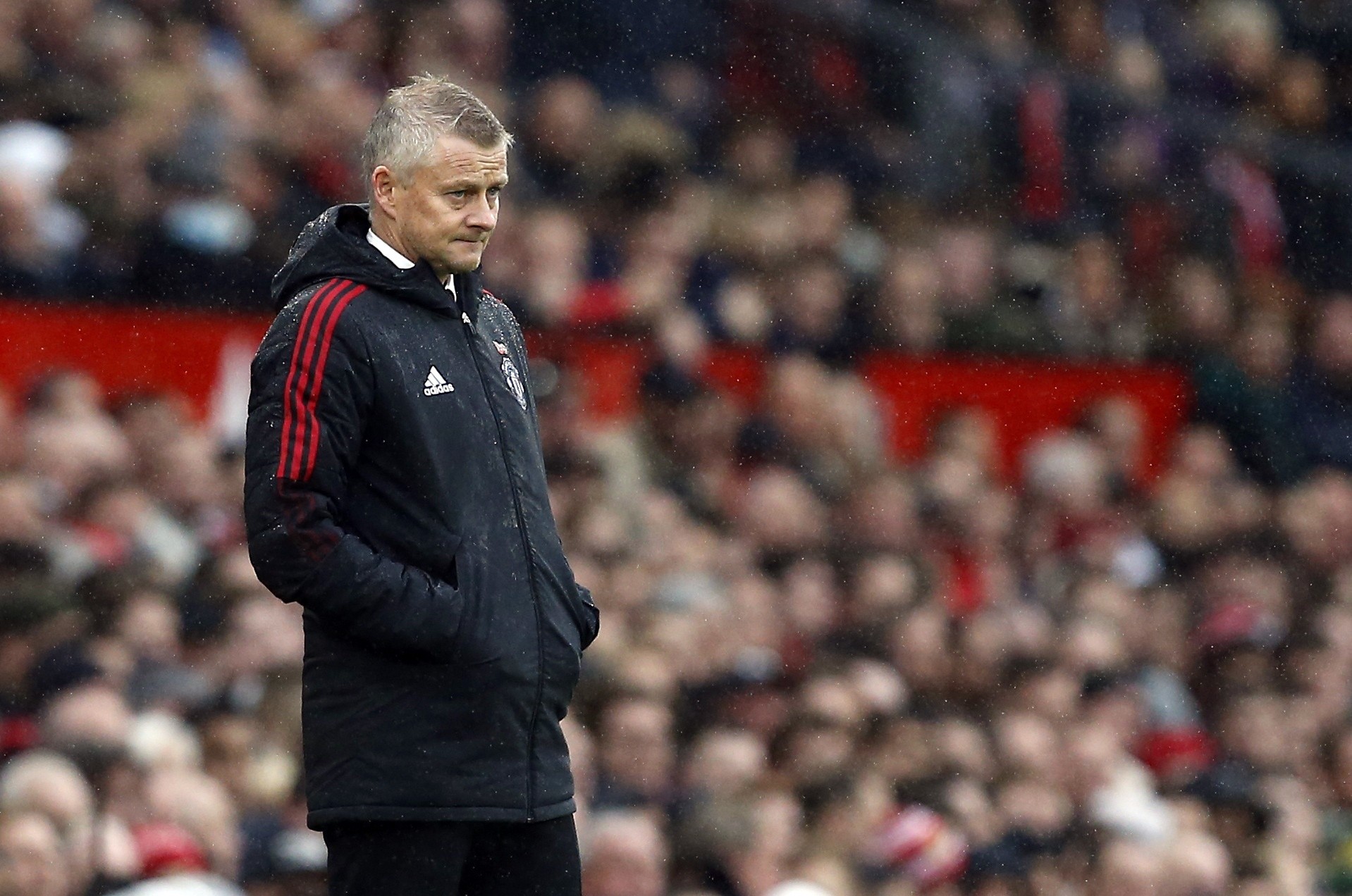 Thêm một hình ảnh gây sốc Solskjaer dành cho Van de Beek - Bóng Đá