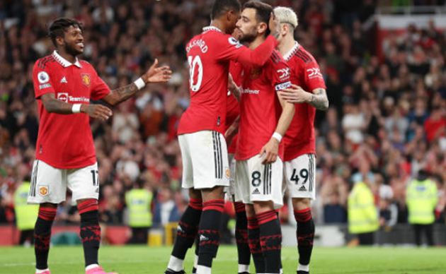Sky Sports' Adam Bate at Old Trafford: - Bóng Đá