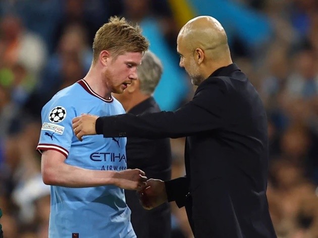 Pep nổi cáu, De Bruyne đáp trả bằng 2 từ  - Bóng Đá