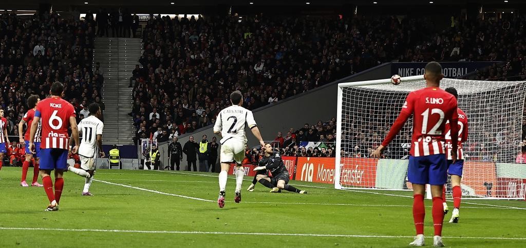 Atletico Madrid - Real Madrid - Bóng Đá