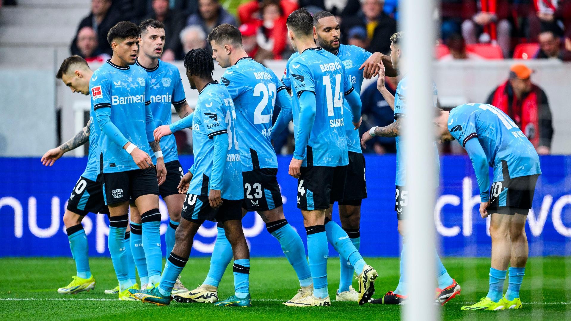 Bayer Leverkusen are unstoppable! Harry Kane's title rivals take another step towards Bundesliga title and set incredible new club record with Freiburg win - Bóng Đá