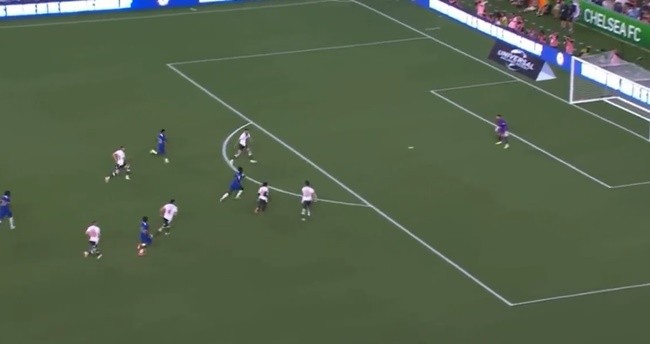 Thi đấu tưng bừng, Chelsea tìm thấy ngôi sao mang dáng dấp Drogba - Bóng Đá