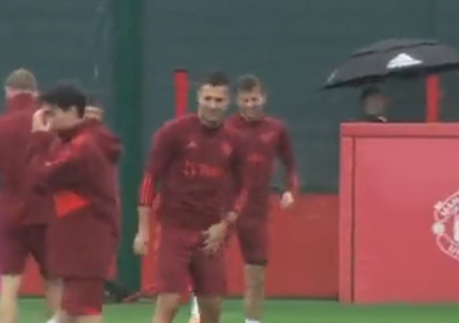 Ảnh Mount và Varane trở lại - Bóng Đá