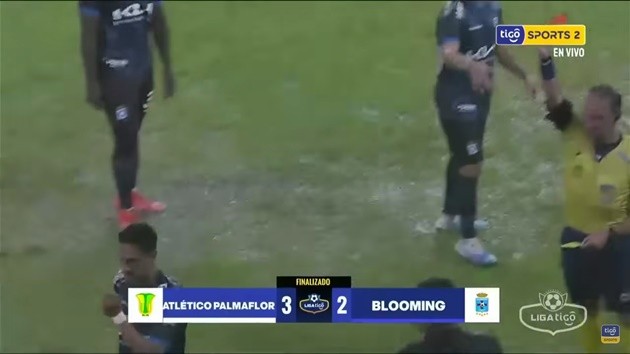 Điên rồ! Bù giờ 42 phút, 6 trọng tài bị đình chỉ ngay lập tức - Bóng Đá