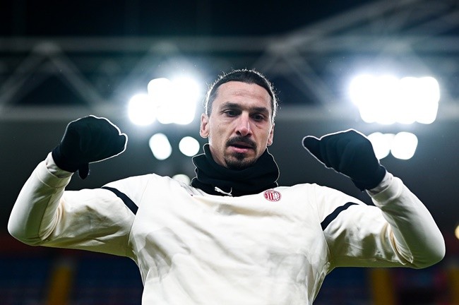Sung mãn tuổi 40, Ibrahimovic gửi thông điệp đến cho Milan - Bóng Đá