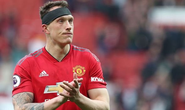 Tạm biệt Phil Jones! - Bóng Đá