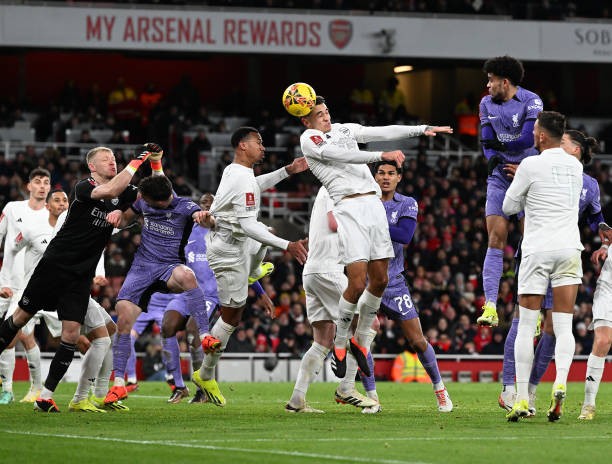 Điểm yếu lộ rõ, Arsenal thất thủ trước Liverool ngay trên sân nhà - Bóng Đá