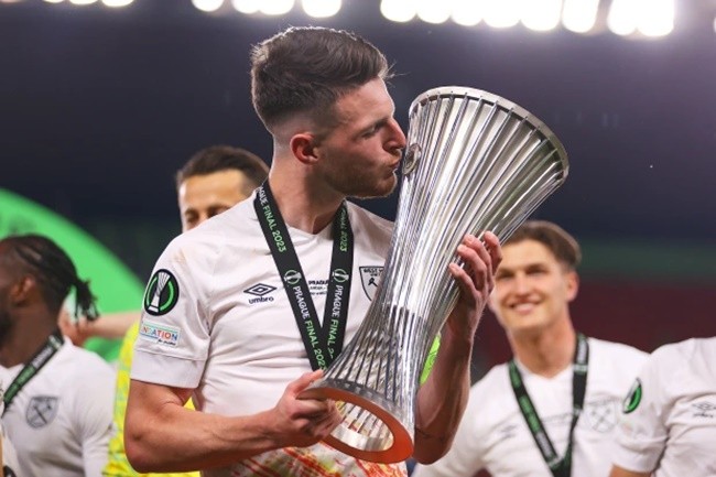 Declan Rice’s amazing rise - Bóng Đá