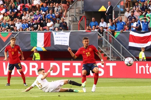 ảnh review TBN vs Italia - Bóng Đá