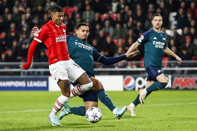 ảnh review Arsenal - Bóng Đá