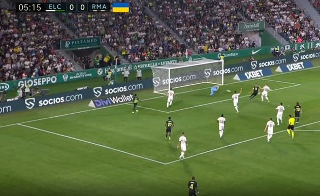 PSG nhận cú lừa 50 triệu euro - Bóng Đá