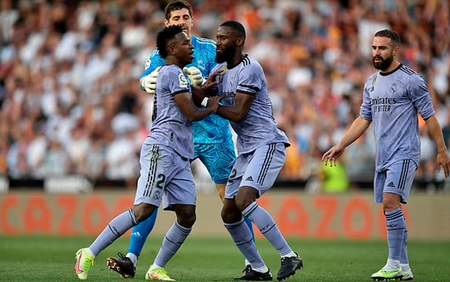 Eddie Howe nói về pen - Bóng Đá