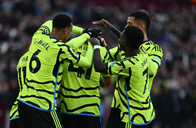 Paul Scholes chỉ trích thẳng mặt Ten Hag - Bóng Đá