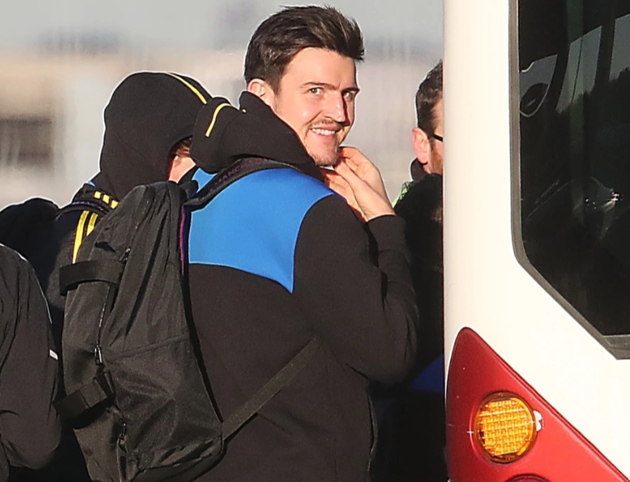  Man Utd flops arrive at Manchester airport to fly out to Spain for Carrick’s first game in charge against Villarreal - Bóng Đá