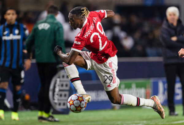 Wan-Bissaka: Vấn đề nan giải của Man Utd ở hành lang phải - Bóng Đá