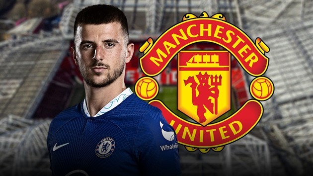 Kylian Mbappe is escorted by an ARMOURED CONVOY as he visits his father's native Cameroon - Bóng Đá