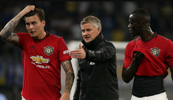 Victor Lindelof - phao cứu sinh cho hàng thủ Man Utd - Bóng Đá