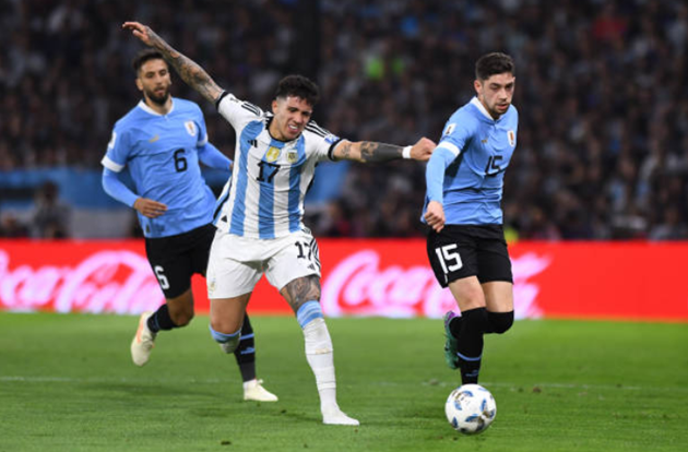 Messi gánh không nổi hàng tiền vệ đúng 1 key pass - Bóng Đá