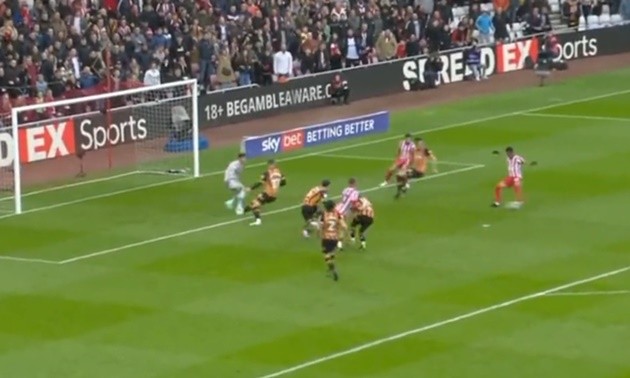 Footie stars biggest fashion own goals - Bóng Đá